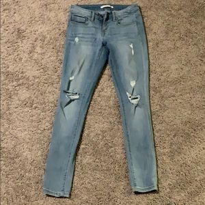 Women’s jeans